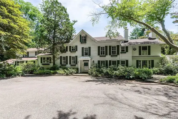 450 Oyster Bay Road, Matinecock, NY 11560
