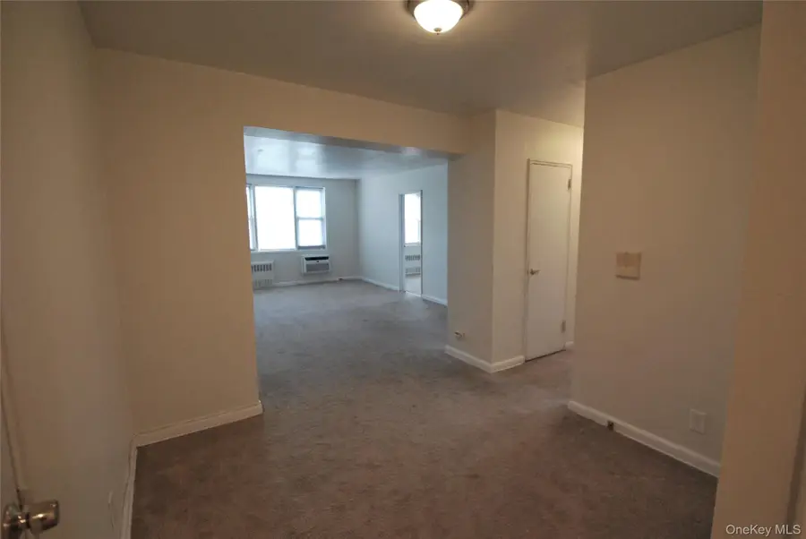 2 Sadore Lane #5E, Yonkers, NY 10710 - #3