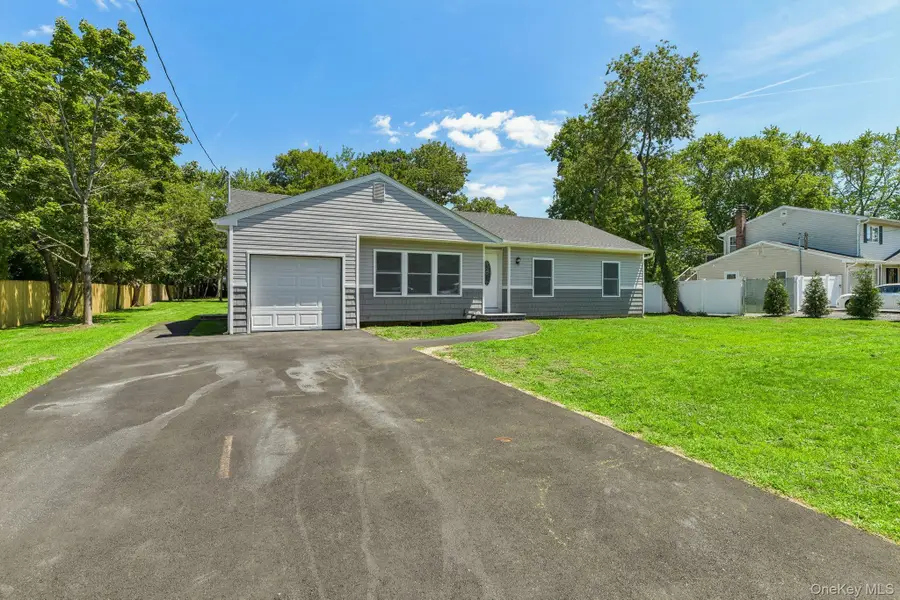 957 Bellmore Avenue, Central Islip, NY 11722 - #2