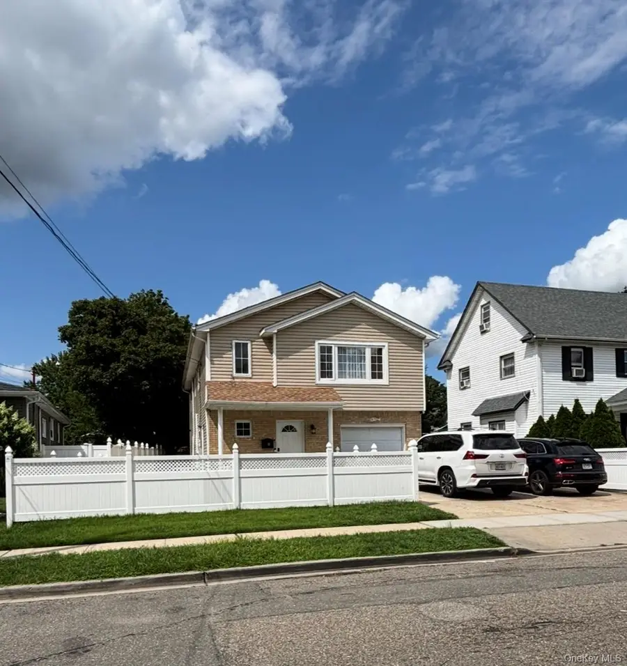 93 Peters Avenue, Hempstead, NY 11550 - #2