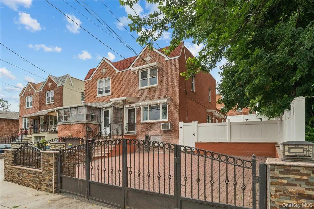 2351 Kingsland Avenue, Bronx, NY 10469 - #1