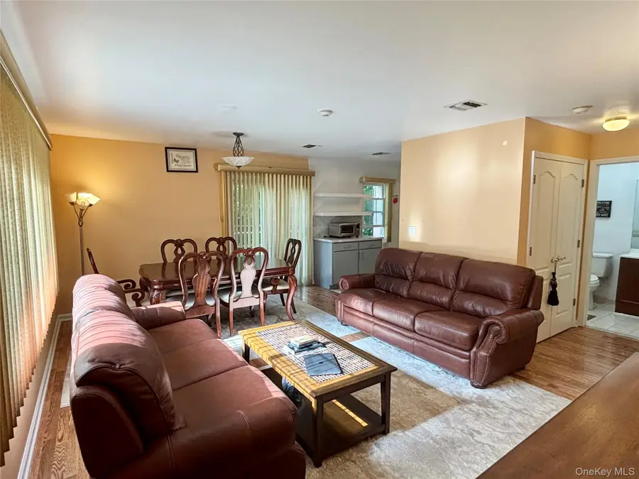 23 Klint Court, Nanuet, NY 10954 - #2