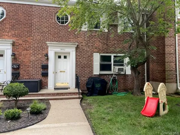 264-25 Langston Avenue #A-1, Glen Oaks, NY 11004