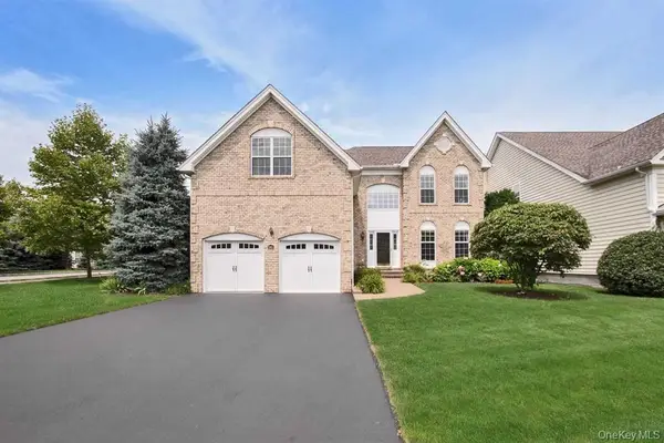 201 Roosevelt Drive, Fishkill, NY 12524