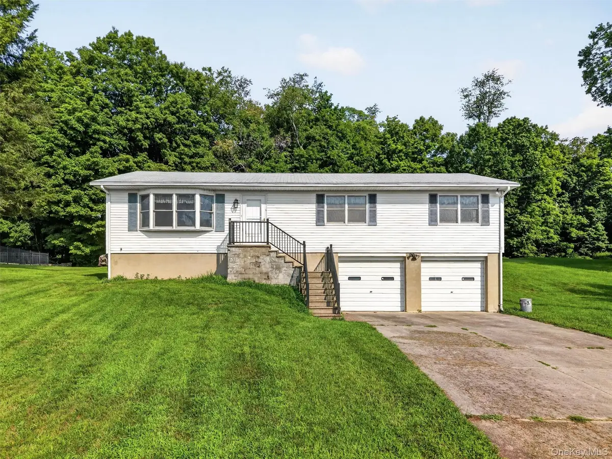 72 St Andrews Road, Walden, NY 12586 - #1