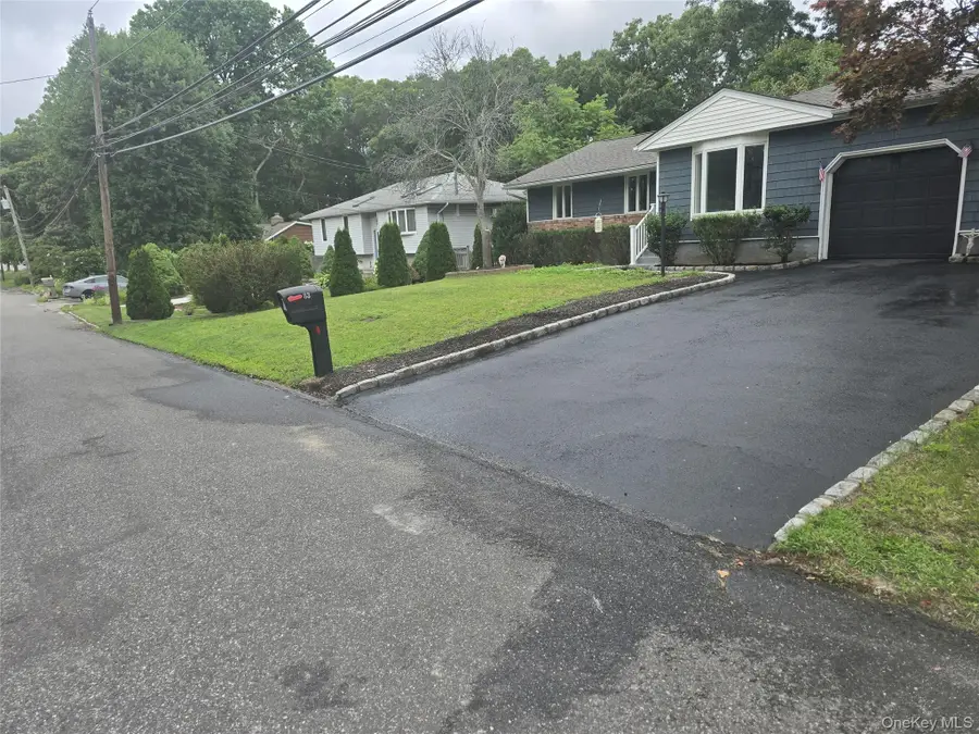 83 Mcgaw Avenue, Lake Grove, NY 11755 - #2
