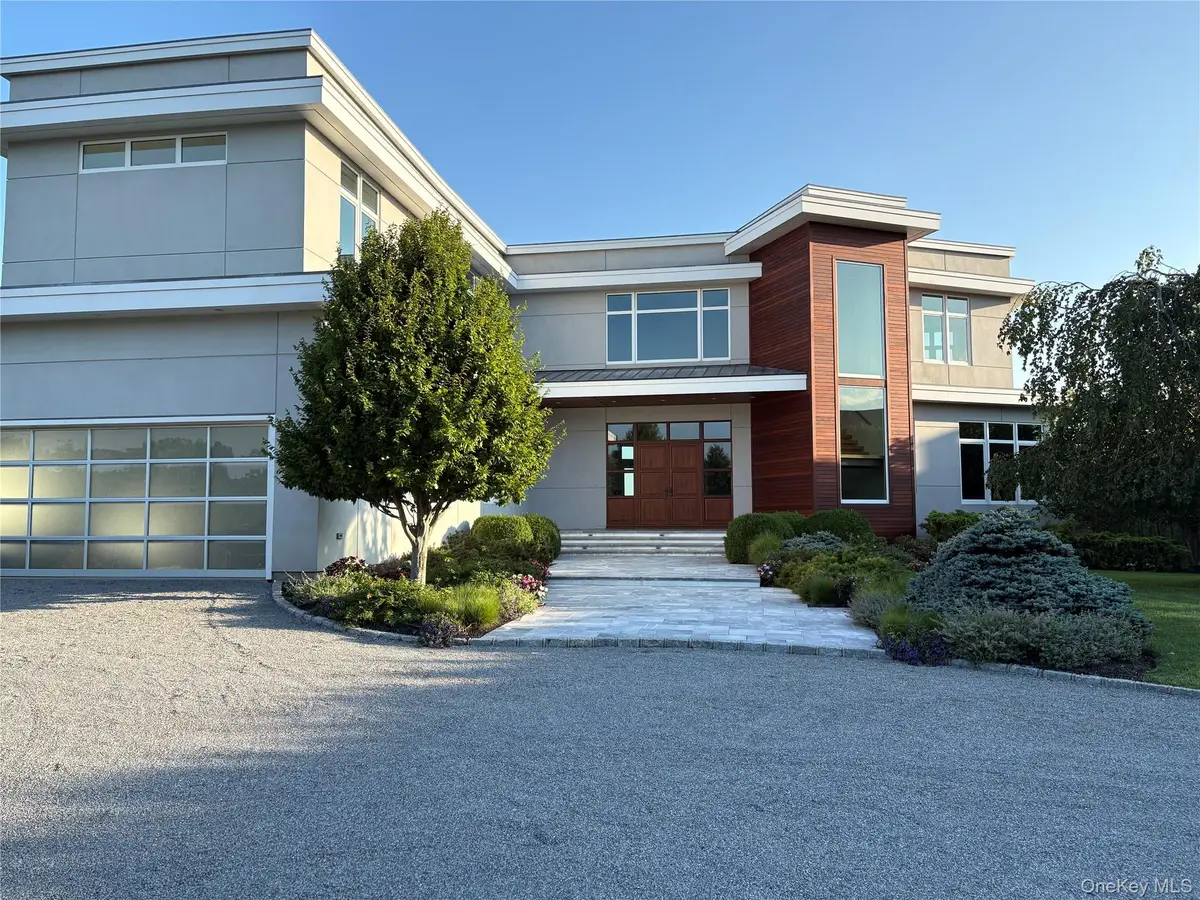 16 Cricket Path, Remsenburg, NY 11960 - #1