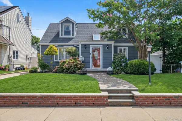 3315 2nd Street, Oceanside, NY 11572