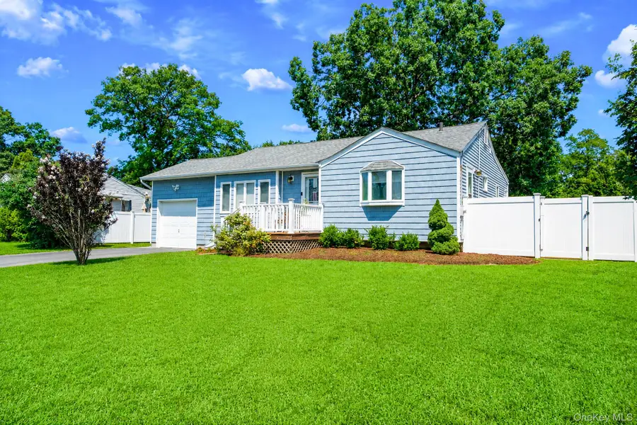 155 Howard Street, Port Jefferson Station, NY 11776 - #3