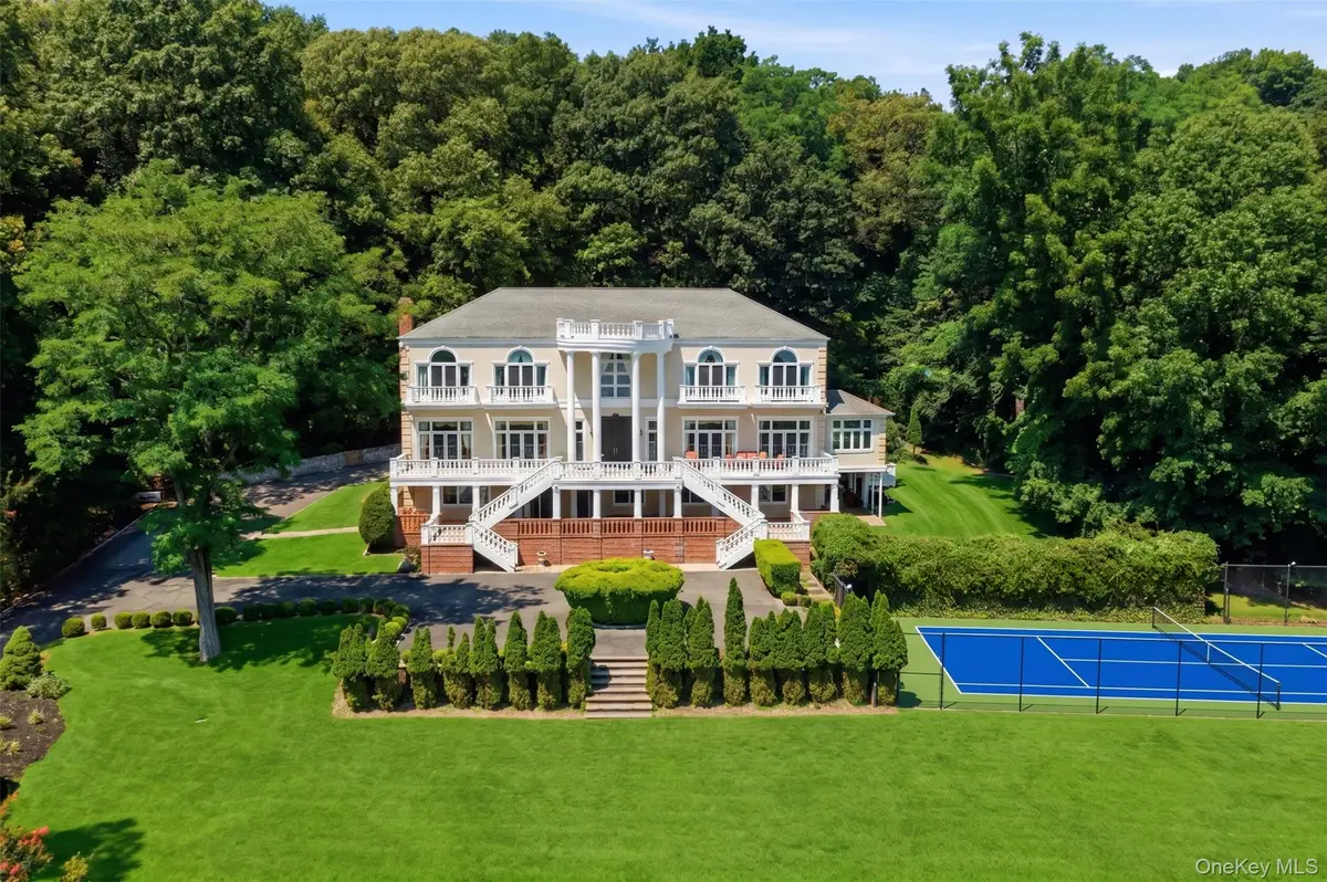 1007 W Shore Road, Mill Neck, NY 11765 - #1