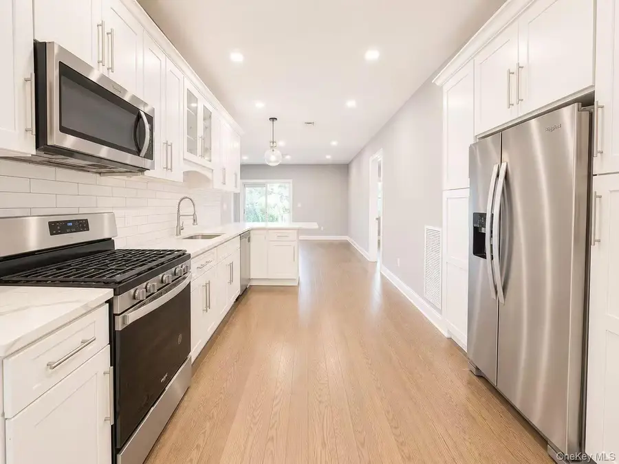 68-02 Jay Ave, Maspeth, NY 11378 - #2