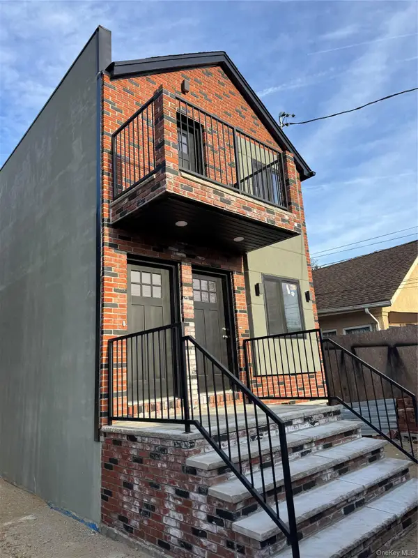 121-11 195th Street, Saint Albans, NY 11413