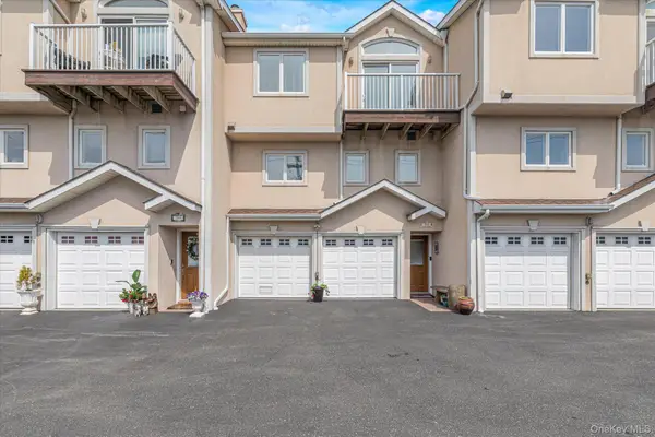 781 W Park Avenue, Long Beach, NY 11561