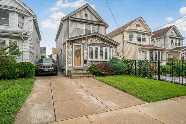9423 209th Street, Queens Village, NY 11428