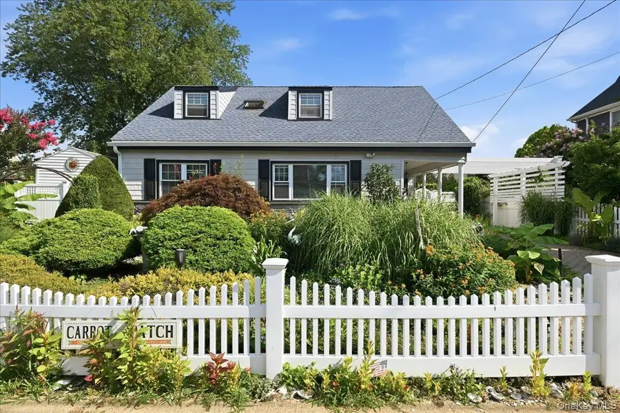 25 Rhode Island Avenue, Massapequa, NY 11758 - #2