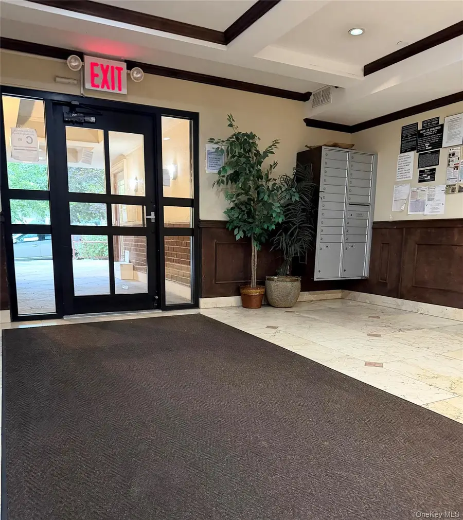 170-12 Highland Avenue #304, Jamaica, NY 11432 - #2
