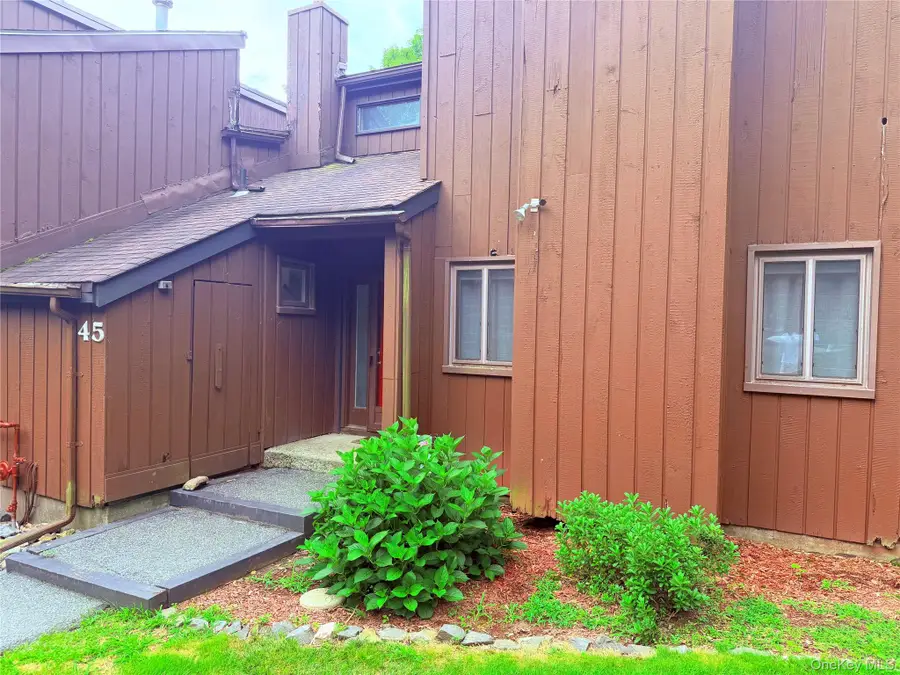 45 Redwood Drive, Highland Mills, NY 10930 - #2