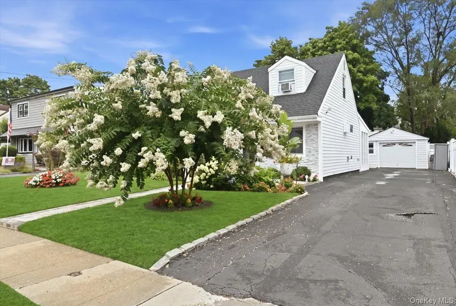 913 Merillon Avenue, Westbury, NY 11590 - #3