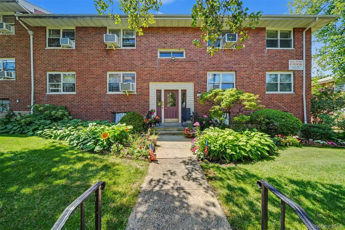 20 Dehaven Drive #2E, Yonkers, NY 10703 - #1