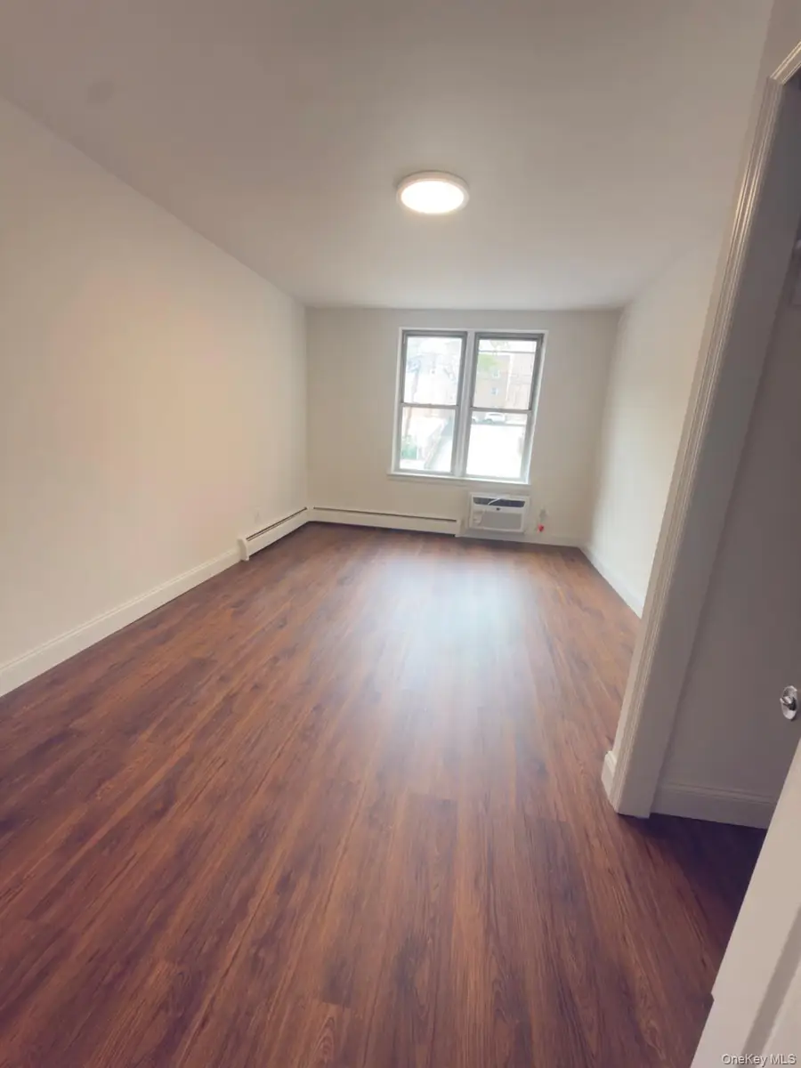 134-05 Dahlia Avenue #1Fl, Flushing, NY 11355 - #3