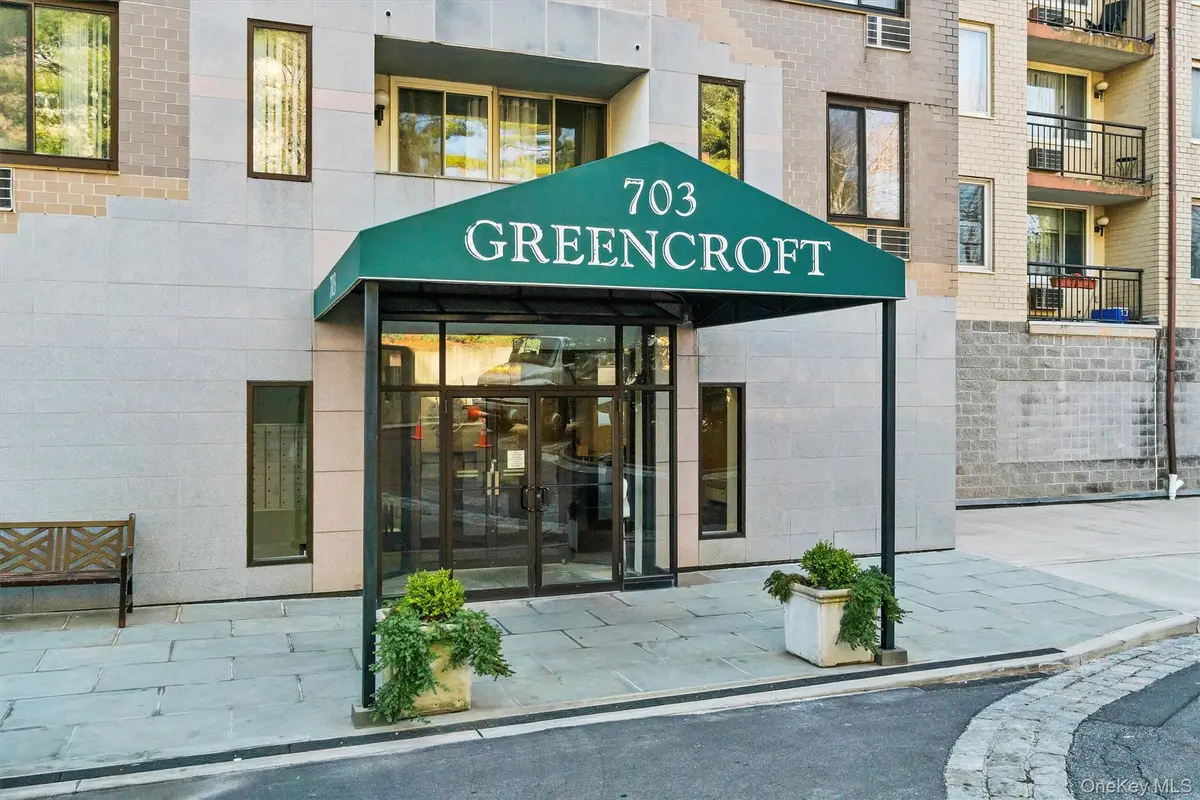 703 Pelham, New Rochelle, NY 10805 - #1