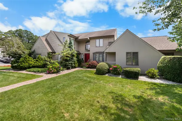 29 Seacove Lane, South Jamesport, NY 11901