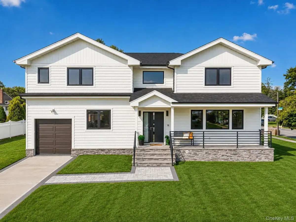 2 Lee Place, Old Bethpage, NY 11804 - #1