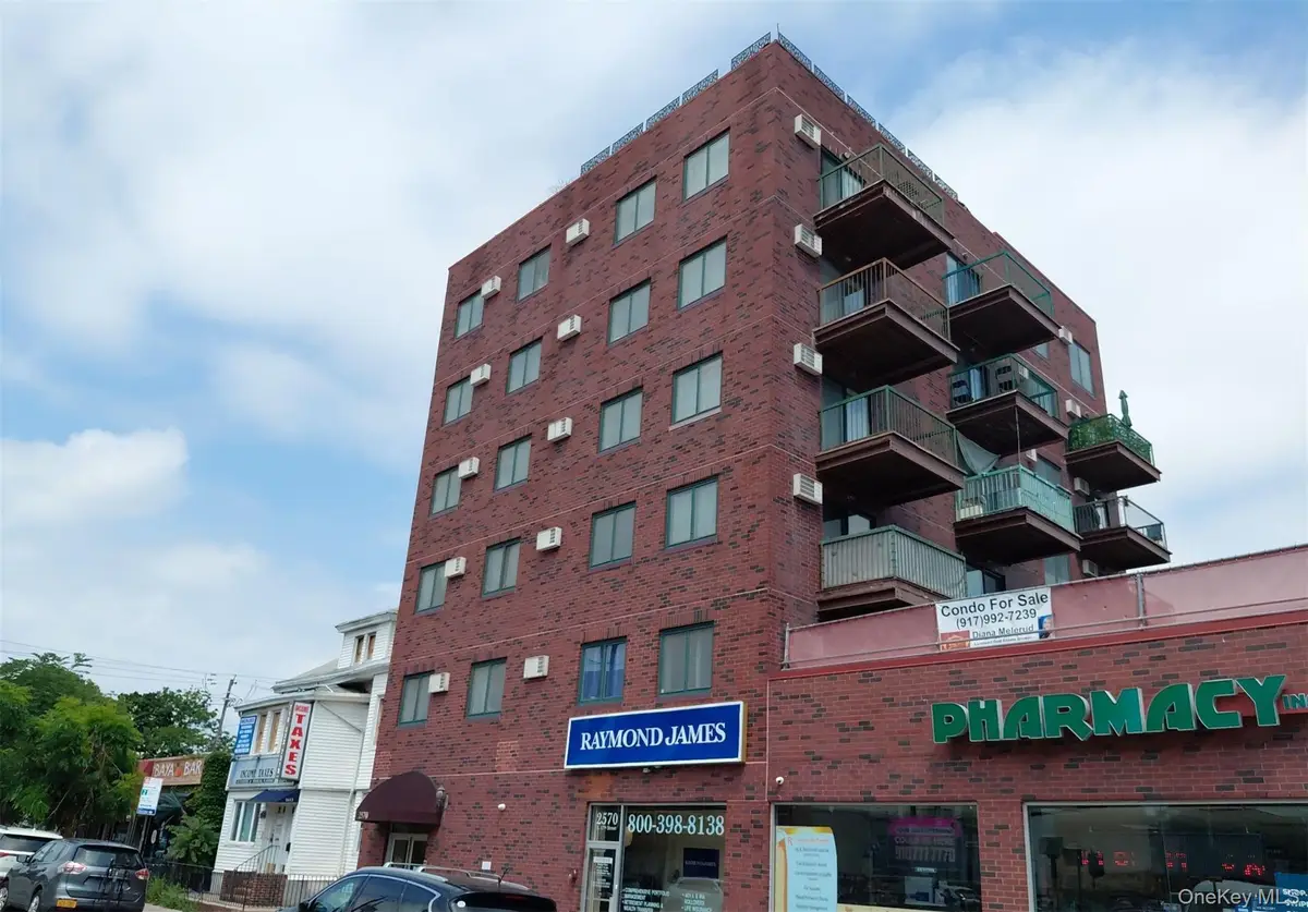 2570 E 17th Street #5C, Brooklyn, NY 11235 - #1