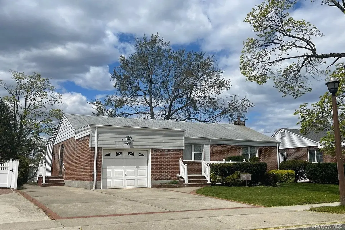 50 Buffalo Street, Elmont, NY 11003 - #1