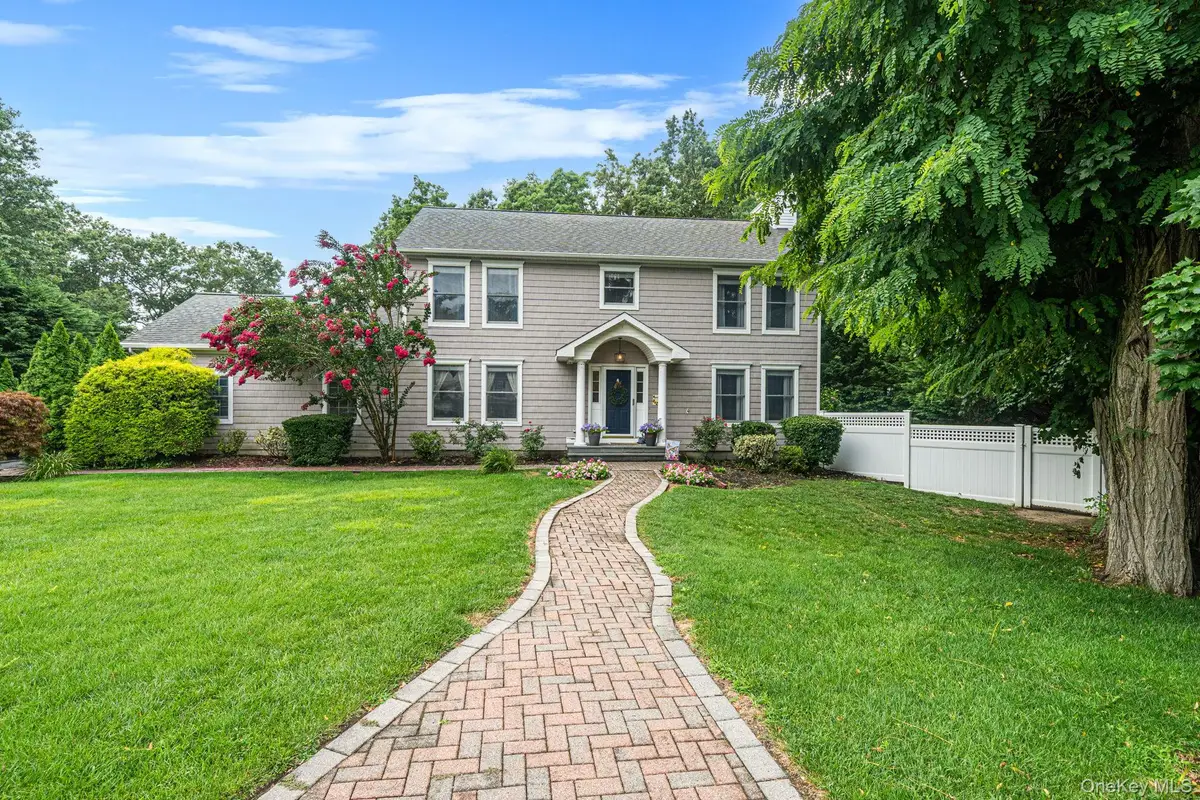 8 Old Orchard Court, Rocky Point, NY 11778 - #1