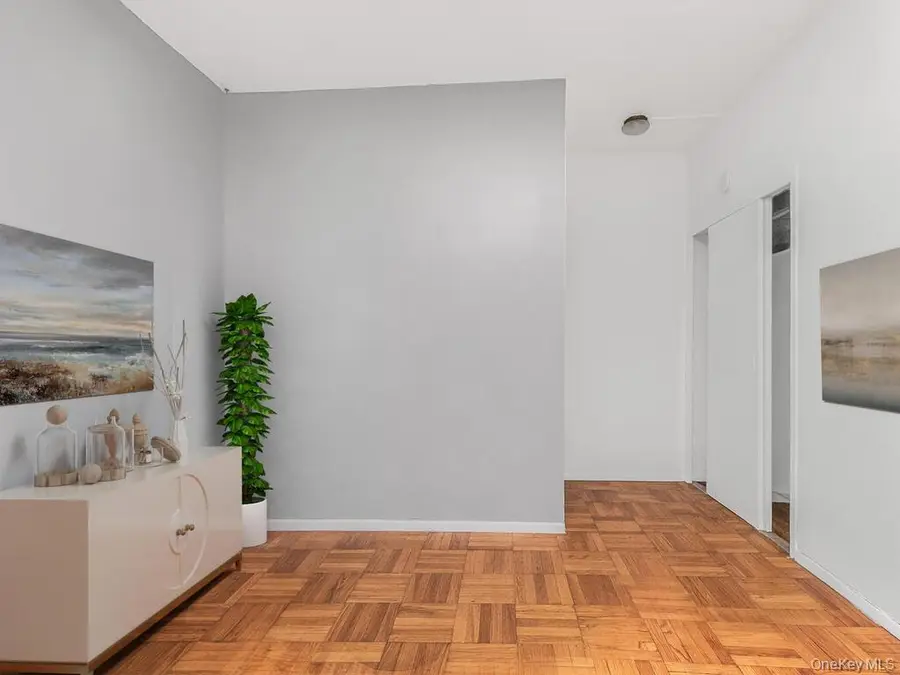 8 Fordham Hill Oval #3D, Bronx, NY 10468 - #2