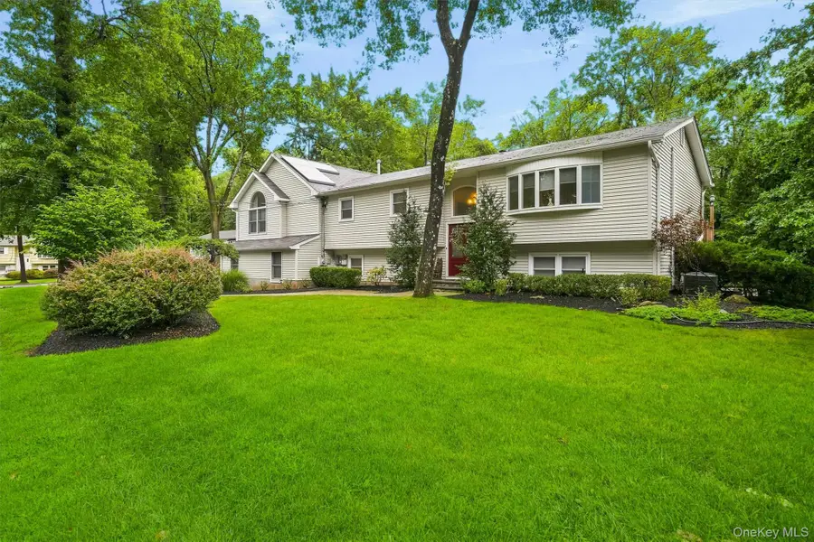 12 Brentwood Drive, New City, NY 10956 - #2