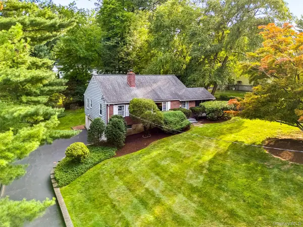 31 Briarwood Drive, New City, NY 10956