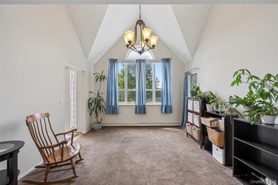 7 Jarvis Lane, Center Moriches, NY 11934 - #3