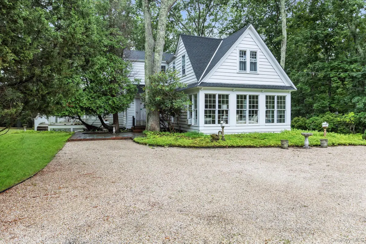 601 Water Mill Towd Road, Southampton, NY 11968 - #1