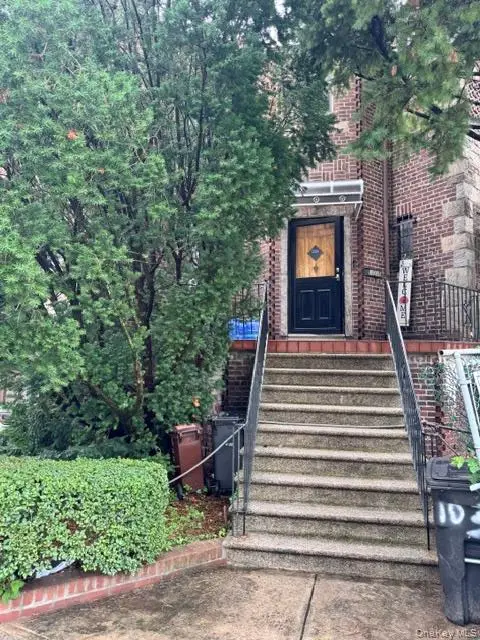 1038 Esplanade Avenue, Bronx, NY 10461 - #2