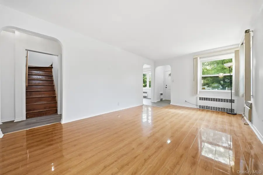 5332 187th Street, Fresh Meadows, NY 11365 - #3