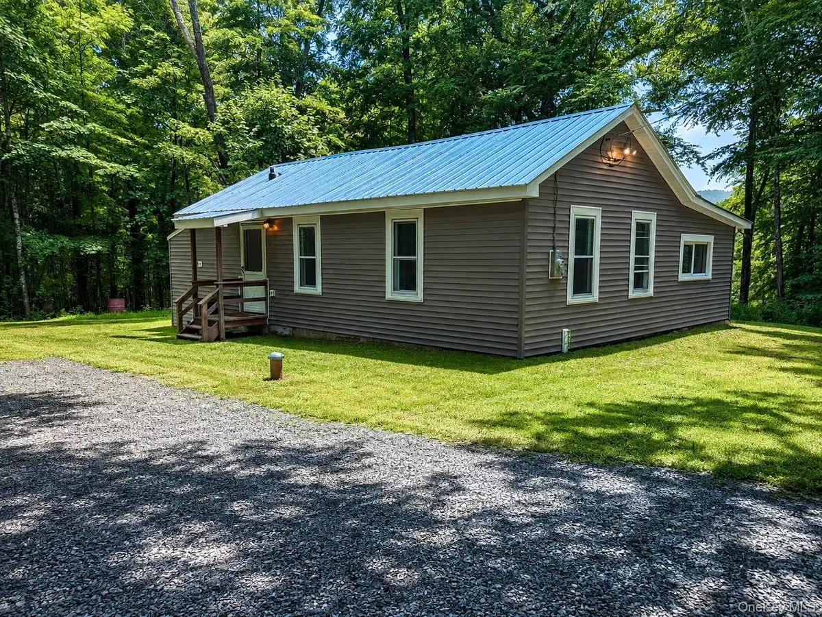69 Glazer Drive, Bloomingburg, NY 12721 - #1