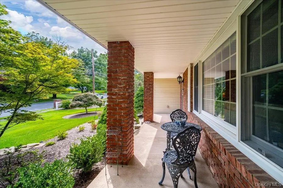 22 Concord Drive, New City, NY 10956 - #2