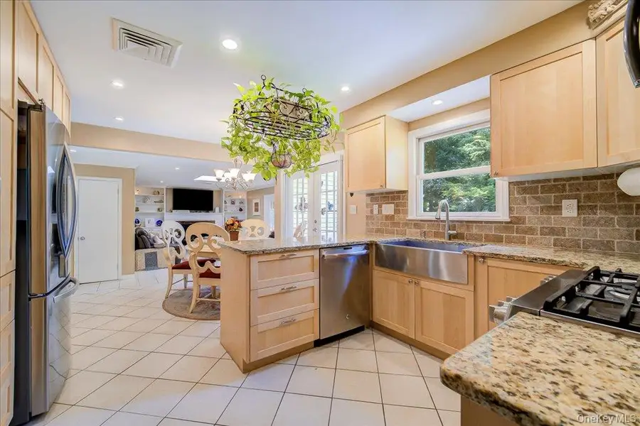 22 Concord Drive, New City, NY 10956 - #3