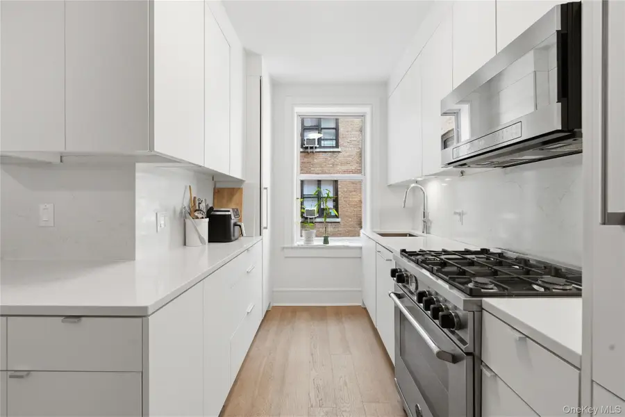 14809 Northern Boulevard #3C, Flushing, NY 11354 - #3