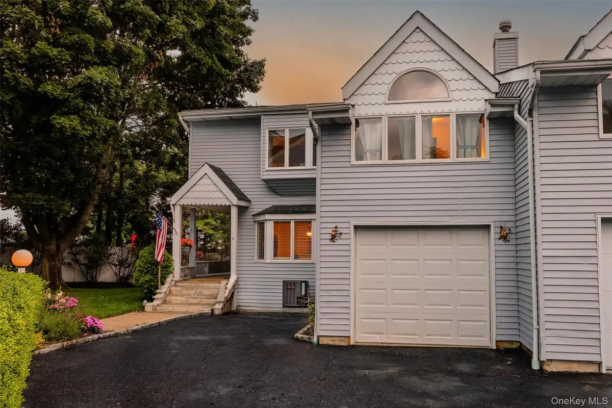 2 Windsor Court, Amityville, NY 11701 - #1