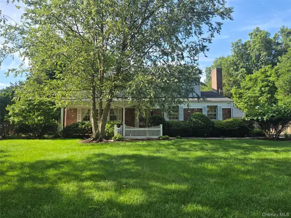 4 Crinkle Court, Northport, NY 11768