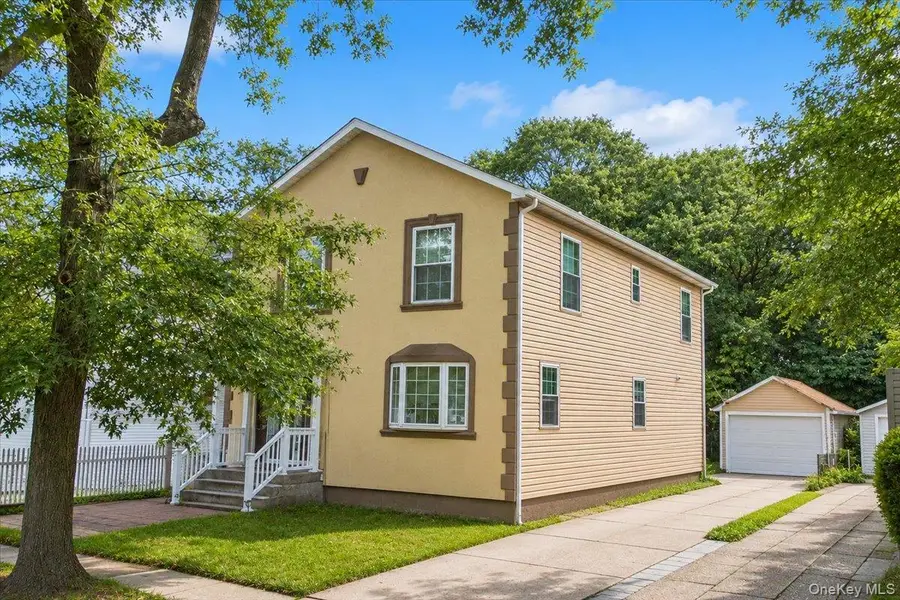 571 Park Avenue, West Hempstead, NY 11552 - #3