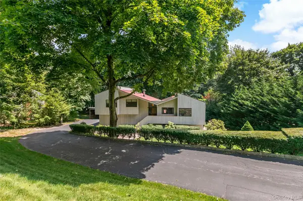 68 Burns Place, Briarcliff Manor, NY 10510