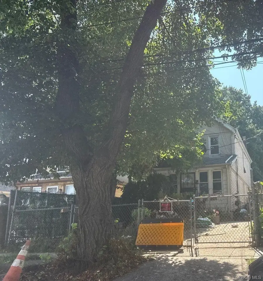 195-10 Sagamore Avenue, Hollis, NY 11423 - #3