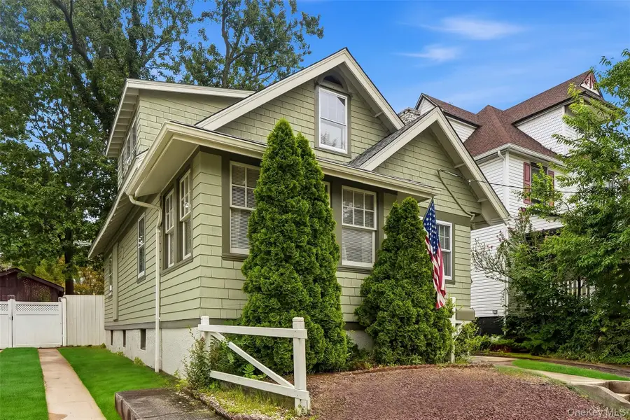 215 Demorest Avenue, Staten Island, NY 10314 - #3