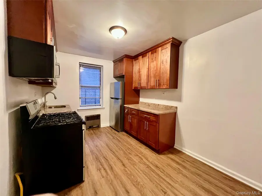 2080 Barnes Avenue #5B, Bronx, NY 10462 - #3