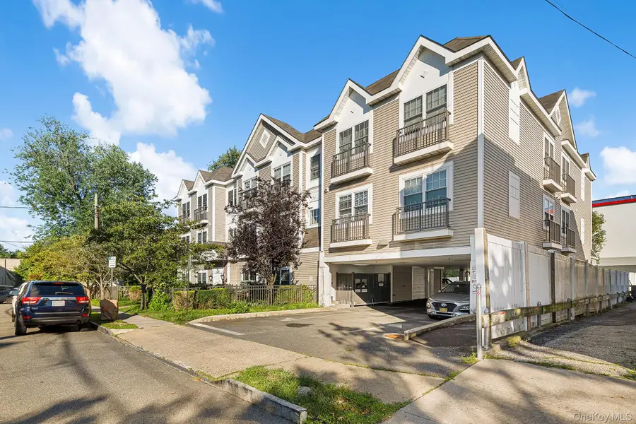 5 Minerva Place #2C, White Plains, NY 10601 - #2