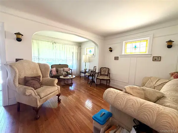 59-41 161st Street, Flushing, NY 11365